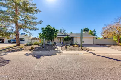 3961 E Becker Lane, Phoenix, AZ 85028 - Photo 1