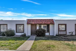 6605 N 46th Ln, Glendale, AZ 85301 - Photo 1