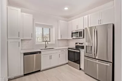 2820 W White Feather Lane, Phoenix, AZ 85085 - Photo 1