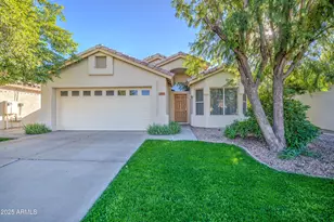 1813 E Gail Dr, Chandler, AZ 85225 - Photo 1