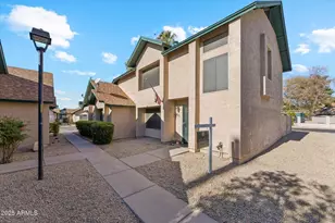 4821 W Loma Ln, Glendale, AZ 85302 - Photo 1