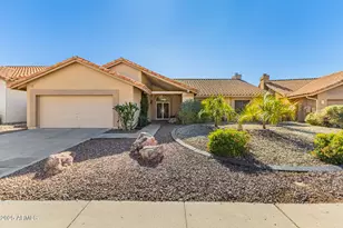 1147 W Newport Beach Dr, Gilbert, AZ 85233 - Photo 1