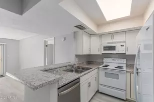 4730 W Northern Ave, Glendale, AZ 85301 - Photo 1