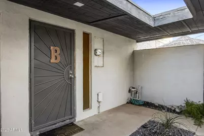 8576 E Indian School Road #UNIT B, Scottsdale, AZ 85251 - Photo 1