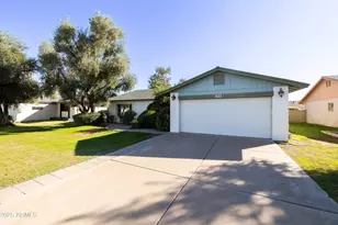 831 E Divot Dr, Tempe, AZ 85283 - Photo 1