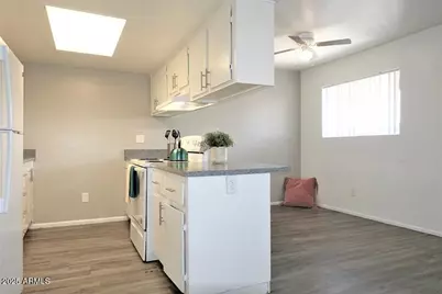 16437 N 31st Street #112, Phoenix, AZ 85032 - Photo 1