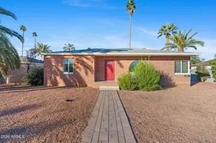 1546 W Windsor Ave, Phoenix, AZ 85007 - Photo 1