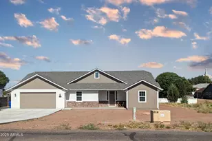 411 S Hillcrest Dr, Snowflake, AZ 85937 - Photo 1