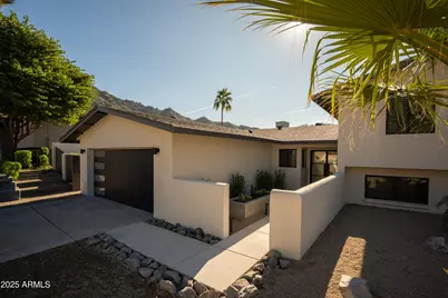 2225 E Belmont Avenue, Phoenix, AZ 85020 - Photo 1