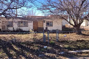 424 Encanto Dr, Holbrook, AZ 86025 - Photo 1