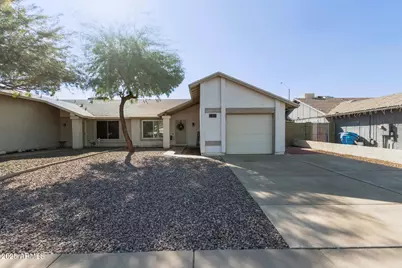 1833 E Sandra Terrace, Phoenix, AZ 85022 - Photo 1
