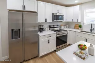 8539 N 30th Dr, Phoenix, AZ 85051 - Photo 1