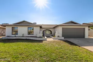 3937 W Wood Dr, Phoenix, AZ 85029 - Photo 1