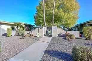 9970 W Royal Oak Rd, Sun City, AZ 85351 - Photo 1