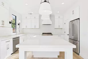 20704 N 90th Pl, Scottsdale, AZ 85255 - Photo 1