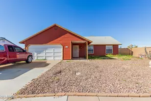 126 N Cottonwood St, Chandler, AZ 85225 - Photo 1