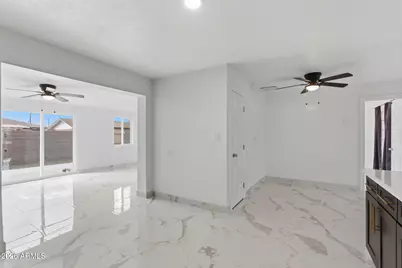 4251 W Rose Lane, Phoenix, AZ 85019 - Photo 6