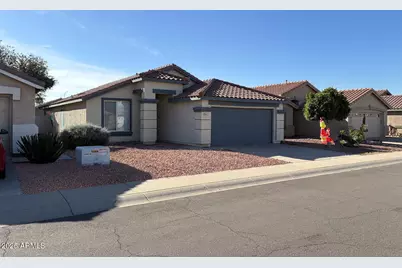 10443 W Medlock Drive, Glendale, AZ 85307 - Photo 1