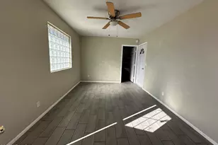 519 E Gabrilla Dr, Casa Grande, AZ 85122 - Photo 4