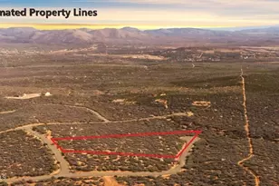 402E E Raider Way, Dewey, AZ 86327 - Photo 1