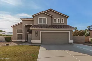 390 S Elm Ct, Gilbert, AZ 85296 - Photo 1
