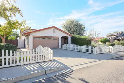 2101 E Redfield Road, Phoenix, AZ 85022 - Photo 1