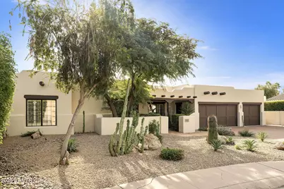 8205 E Del Claro Drive, Scottsdale, AZ 85258 - Photo 1