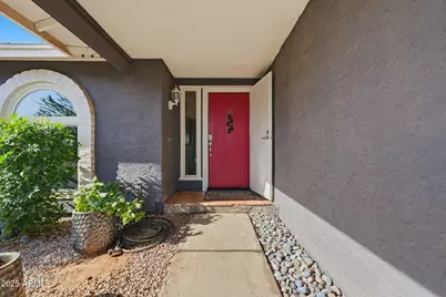 1504 N Iowa Street, Chandler, AZ 85225 - Photo 1