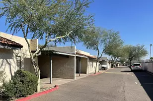 6529 N 67th Ave, Glendale, AZ 85301 - Photo 1