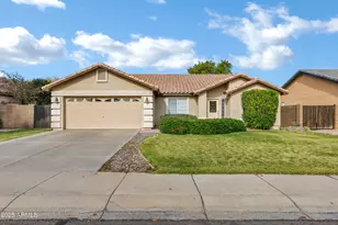 2864 E Pony Ct, Gilbert, AZ 85295 - Photo 1