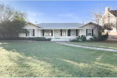 41 E Myrtle Avenue, Phoenix, AZ 85020 - Photo 1