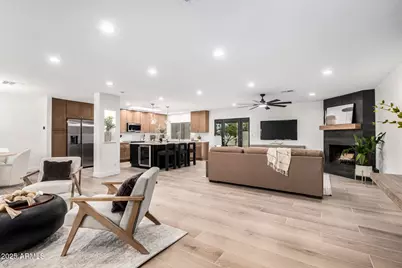 5040 E Columbine Drive, Scottsdale, AZ 85254 - Photo 1