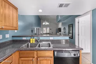 537 S Delaware Dr, Apache Junction, AZ 85120 - Photo 10