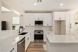 1806 W Windsong Dr, Phoenix, AZ 85045 - Photo 1