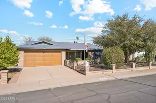 5210 W Ironwood Dr, Glendale, AZ 85302 - Photo 1