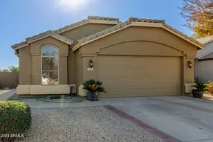16101 W Latham St, Goodyear, AZ 85338 - Photo 2