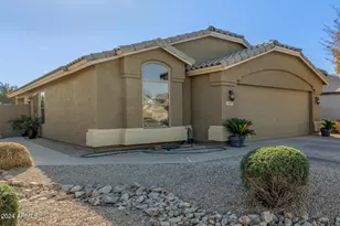 16101 W Latham St, Goodyear, AZ 85338 - Photo 6