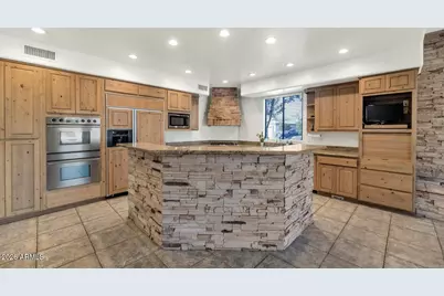 1404 E Michelle Drive, Phoenix, AZ 85022 - Photo 18