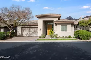 3124 E Squaw Peak Cir, Phoenix, AZ 85016 - Photo 1