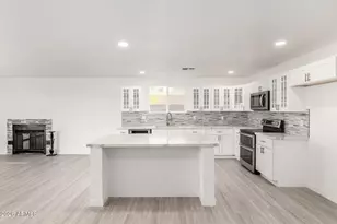 4460 W Avalon Dr, Phoenix, AZ 85031 - Photo 1