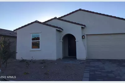 691 S Silvercreek Place, Casa Grande, AZ 85122 - Photo 1