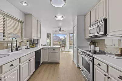 3925 E Wildwood Drive, Phoenix, AZ 85048 - Photo 1
