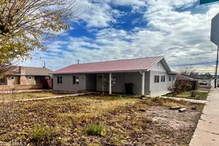 415 W Florida St, Holbrook, AZ 86025 - Photo 1