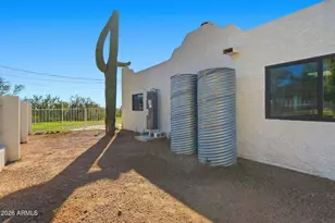 4979 E Pioneer St, Apache Junction, AZ 85119 - Photo 22