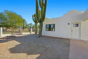 4979 E Pioneer St, Apache Junction, AZ 85119 - Photo 20