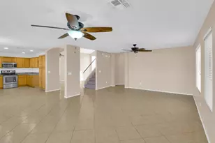 13620 N 82nd Ln, Peoria, AZ 85381 - Photo 10