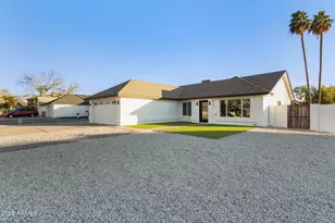 6221 W Comet Ave, Glendale, AZ 85302 - Photo 2