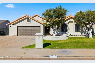 2112 E Laurel Street, Mesa, AZ 85213 - Photo 1