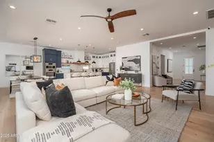 3628 E Clarendon Ave, Phoenix, AZ 85018 - Photo 1