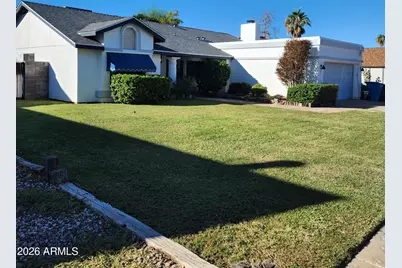 321 W Montoya Lane, Phoenix, AZ 85027 - Photo 1